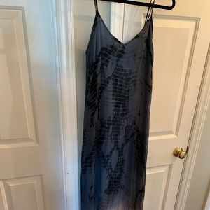 NWT - lightweight maxi dress with ombré colors